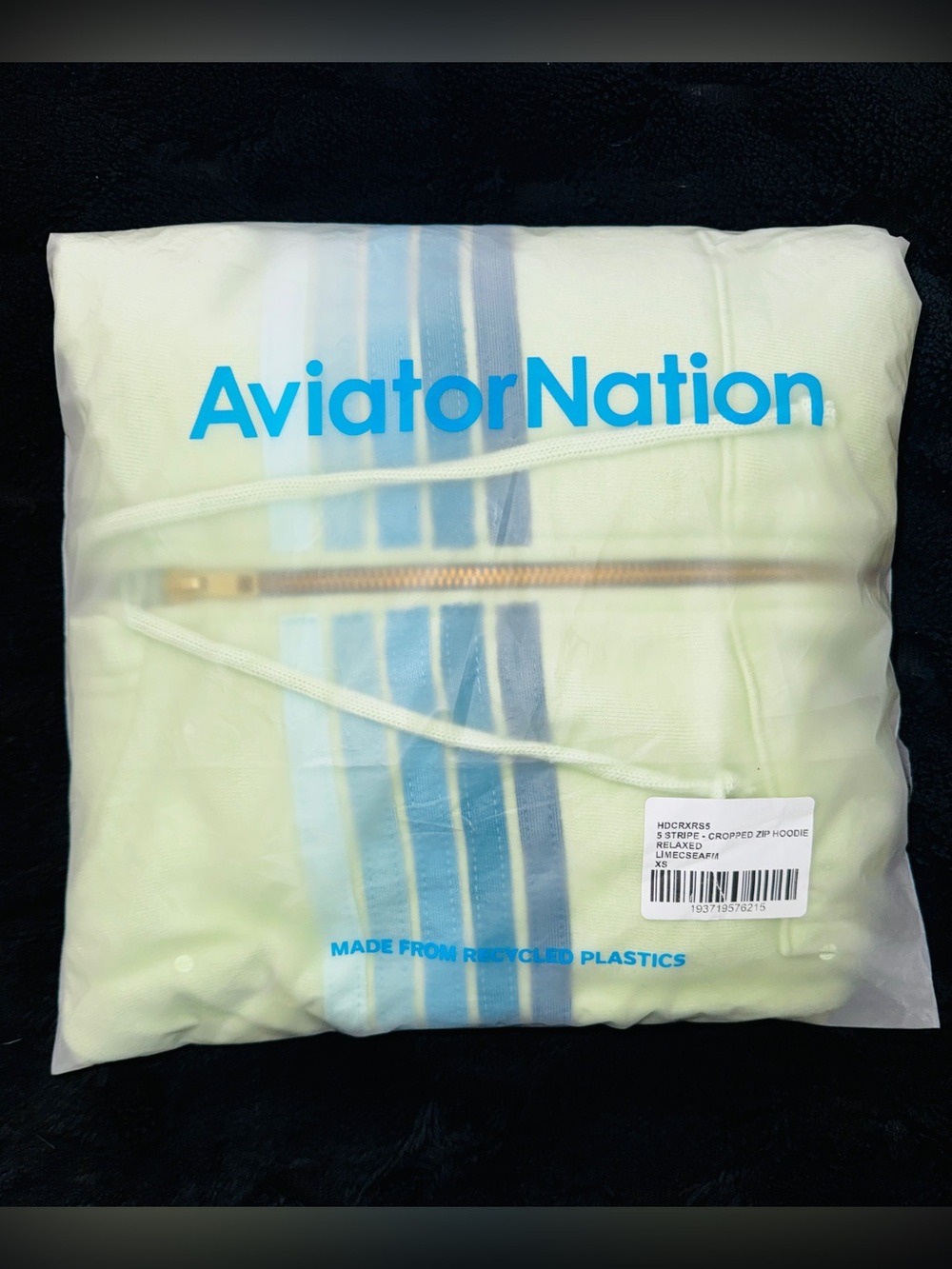 AVIATOR NATION NIP ๐ 5 STRIPE CROPPED ZIP HOODIE RELAXED LIME CREAM SEAFOAM ๐
XS - Picture 10 of 13
